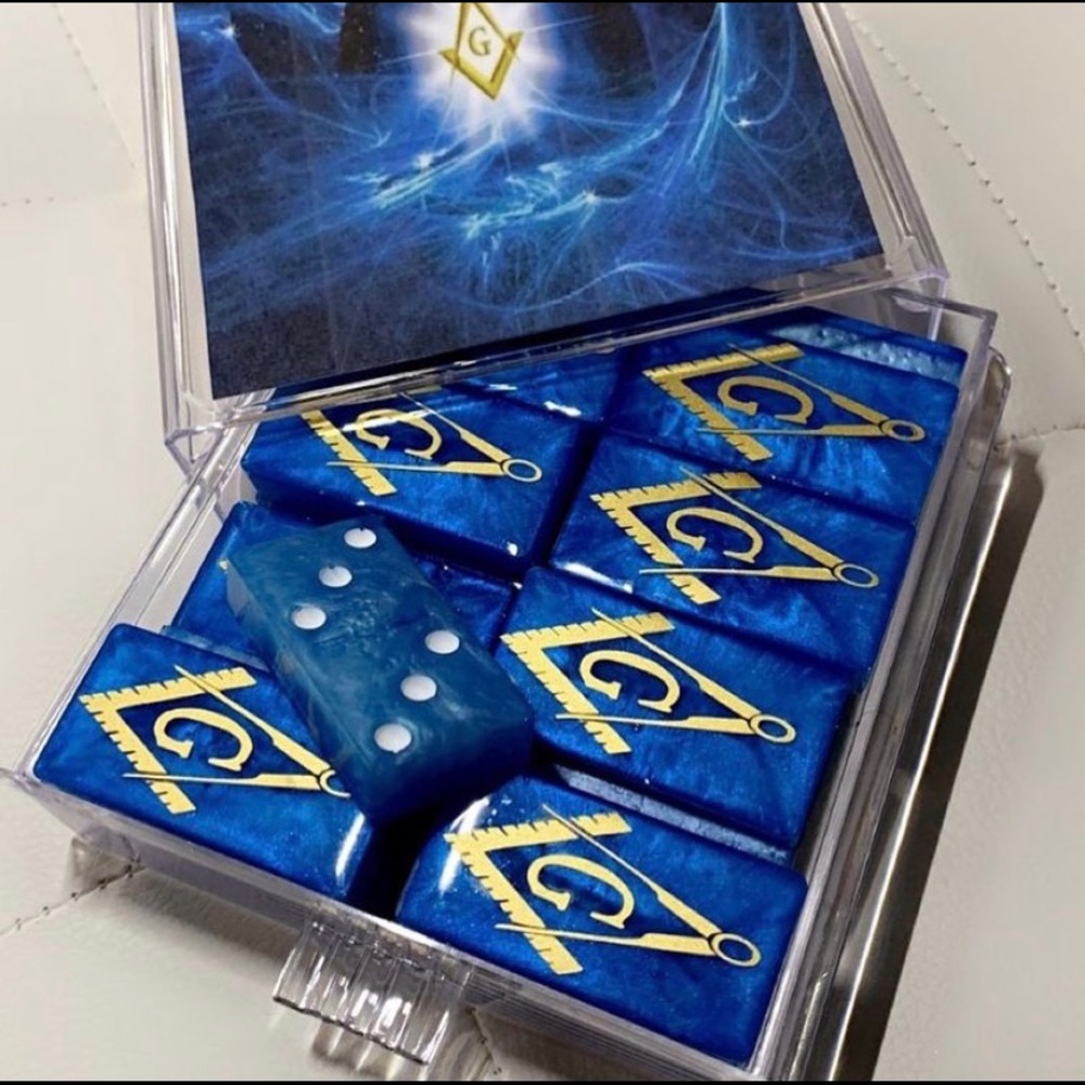 Custom Domino Set - Picture 6 of 6
